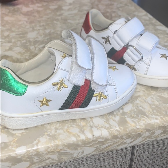 Gucci Other - Gucci leather sneakers